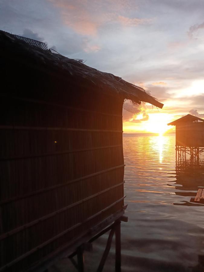 Arborek Diving Homestay R4 Besir Buitenkant foto