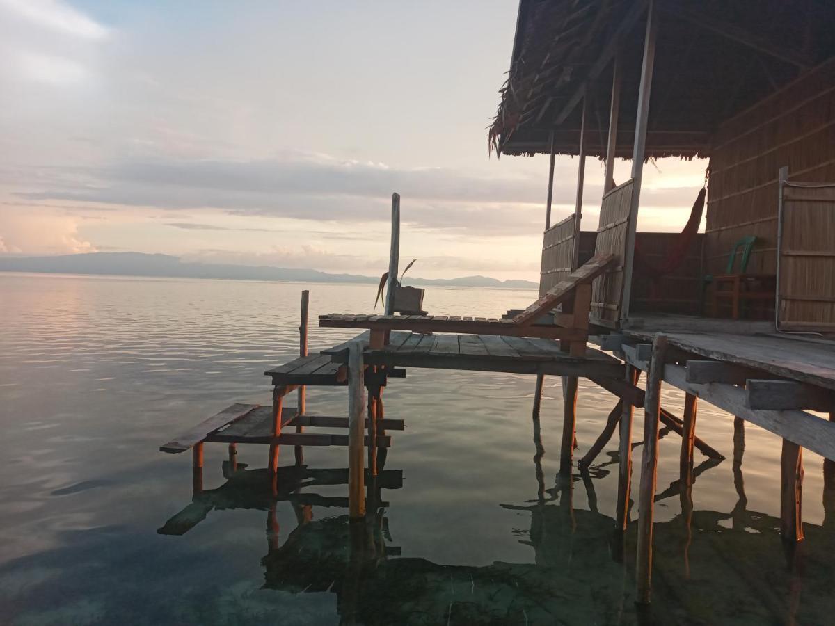 Arborek Diving Homestay R4 Besir Buitenkant foto