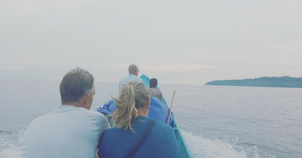 Arborek Diving Homestay R4 Besir Buitenkant foto