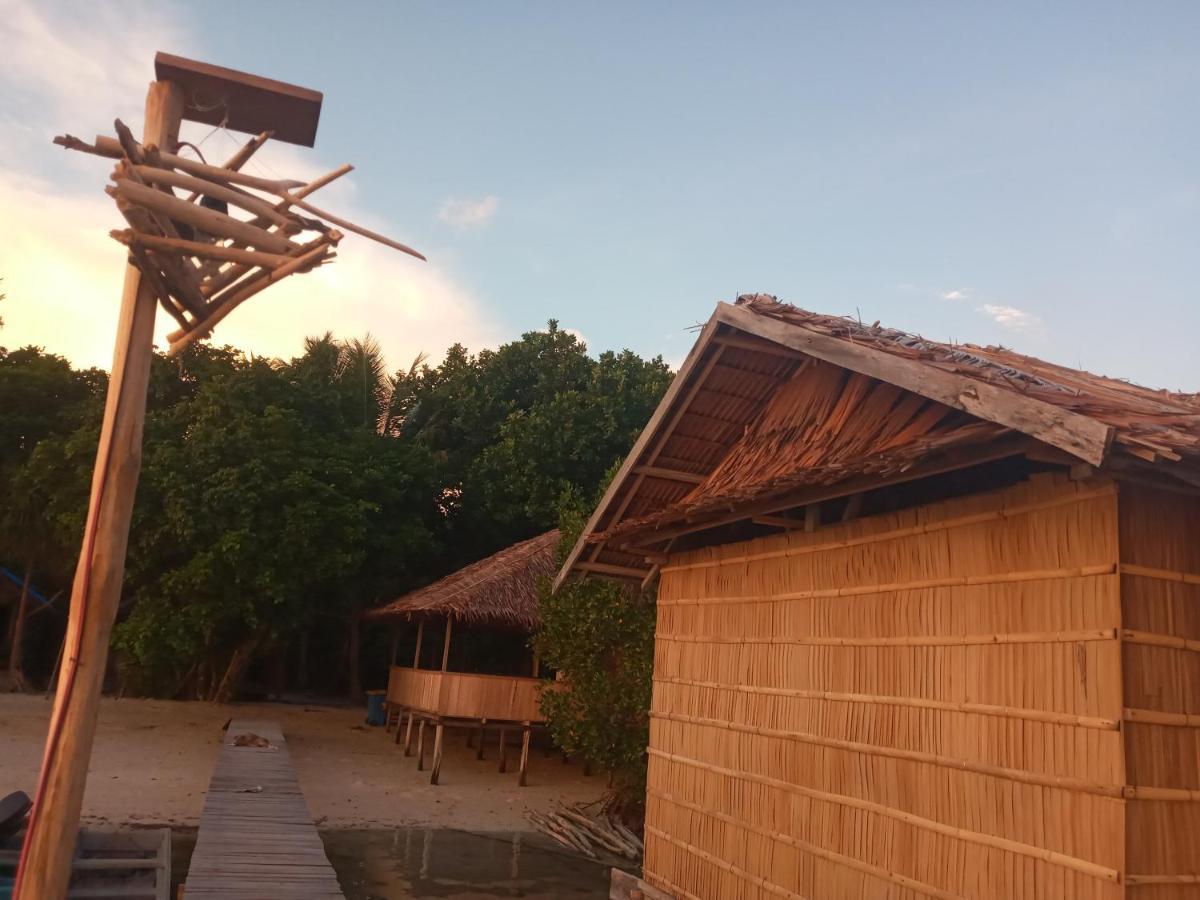 Arborek Diving Homestay R4 Besir Buitenkant foto