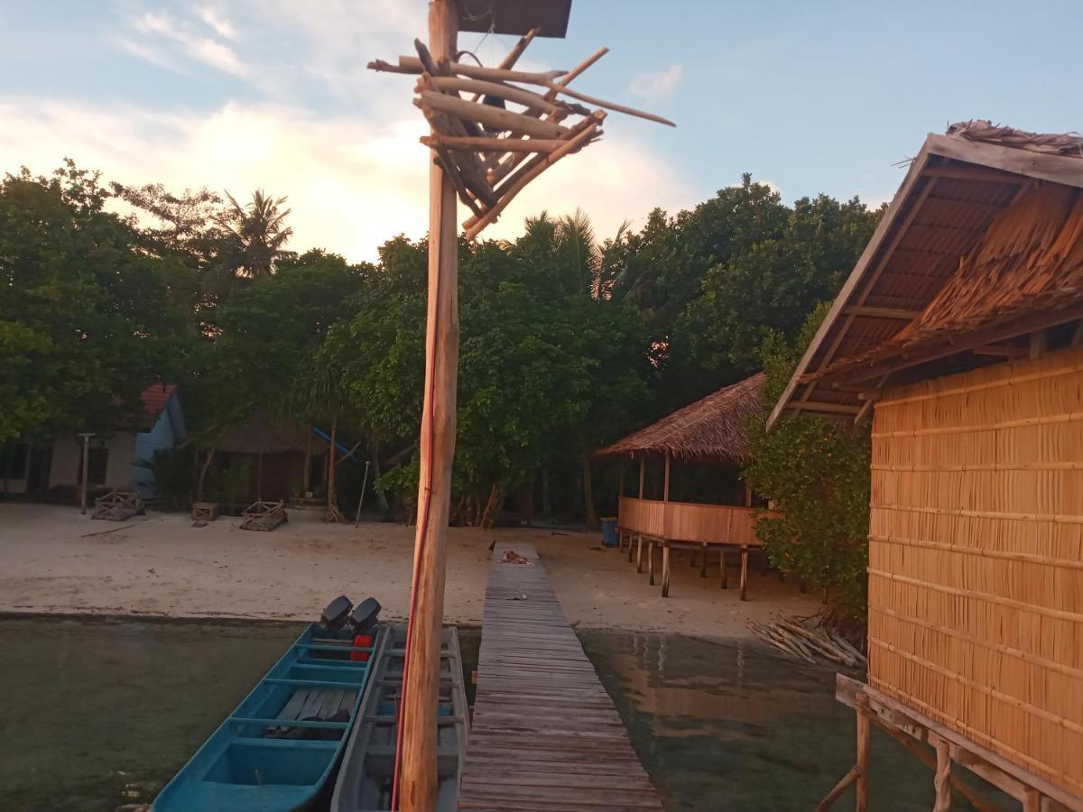 Arborek Diving Homestay R4 Besir Buitenkant foto