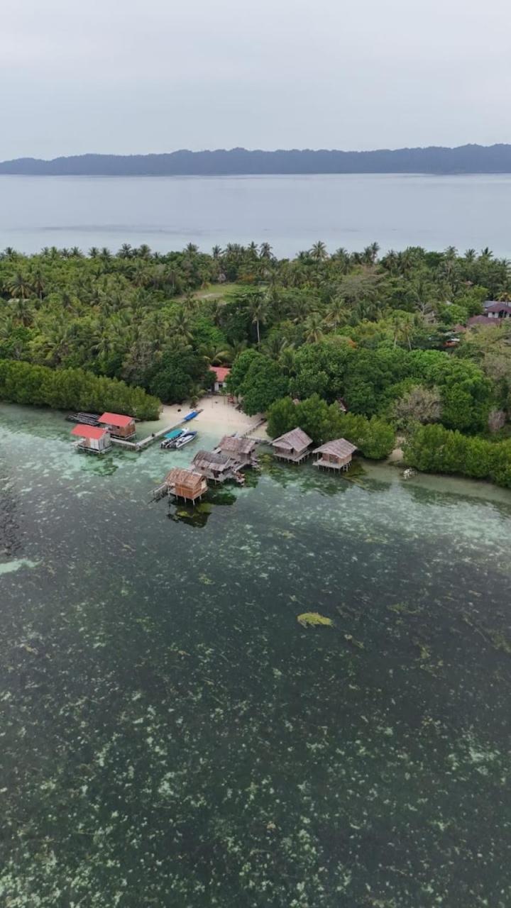Arborek Diving Homestay R4 Besir Buitenkant foto